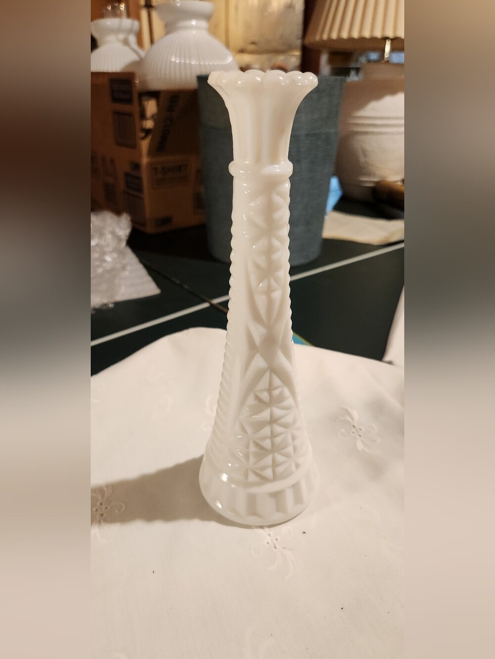 Vintage Anchor Hocking White Milk Glass 9" Stars and Bars Flower Bud Vase